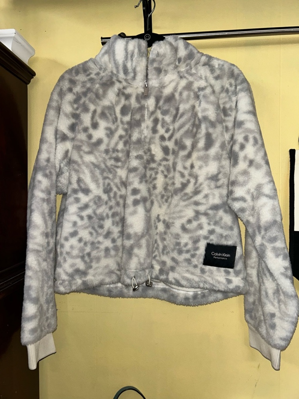 Calvin Klein Light Gray & White Plush Zip-Up Sweater